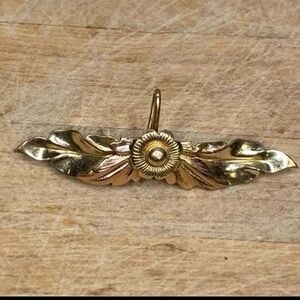 Antique Gold Floral Leaf Convertible Pendant Brooch